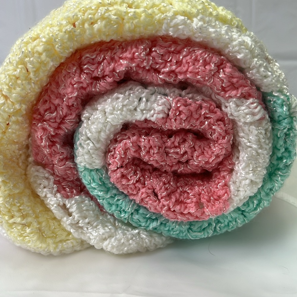 Hand Knit Silky Soft Throw Blanket 42x47